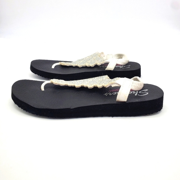 Skechers Shoes Women's 9 Cali Meditation Floral Lover Thong Sandals - Picture 1 of 12